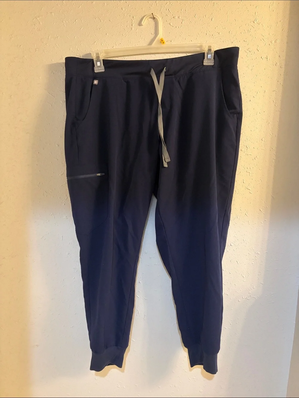 FIGS Livingston Scrub Pants Navy Women’s